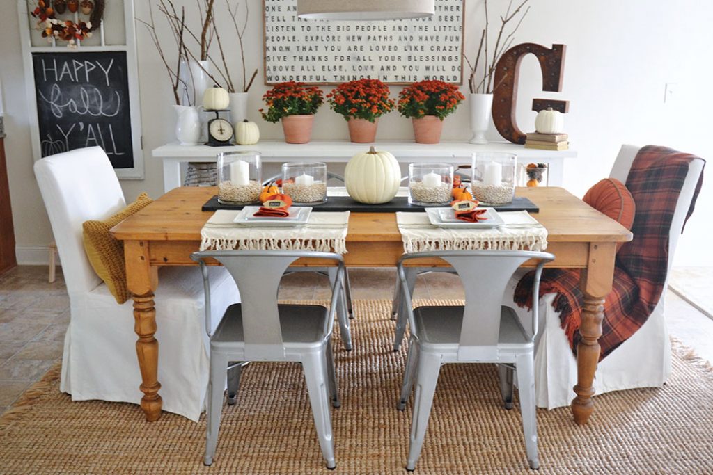 LizMarieBlog_CottageJournal_thanksgiving_diningroom