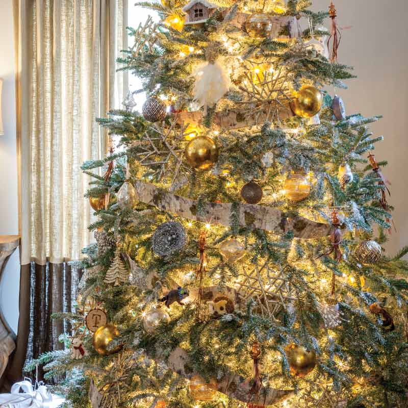 Winter Forest Christmas Tree 