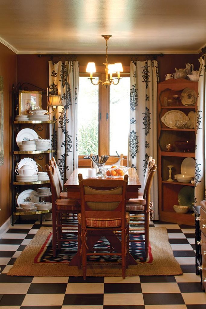 This Couple Added on Instead of Moving on