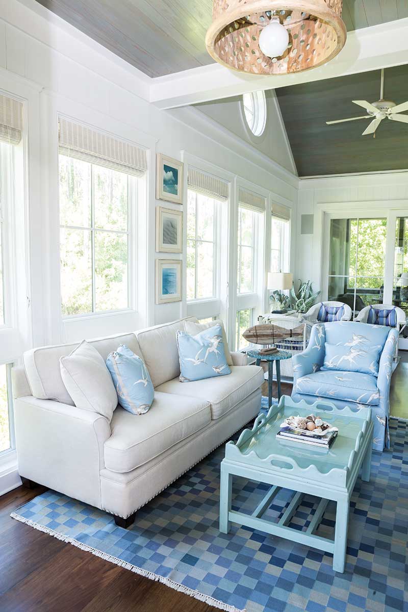 South Carolina guest cottage - blue and white living room