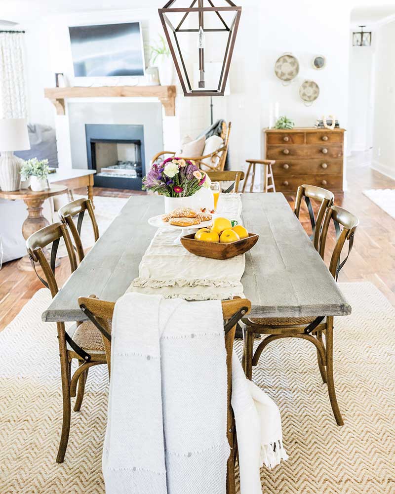 Simple dining table with linen runner