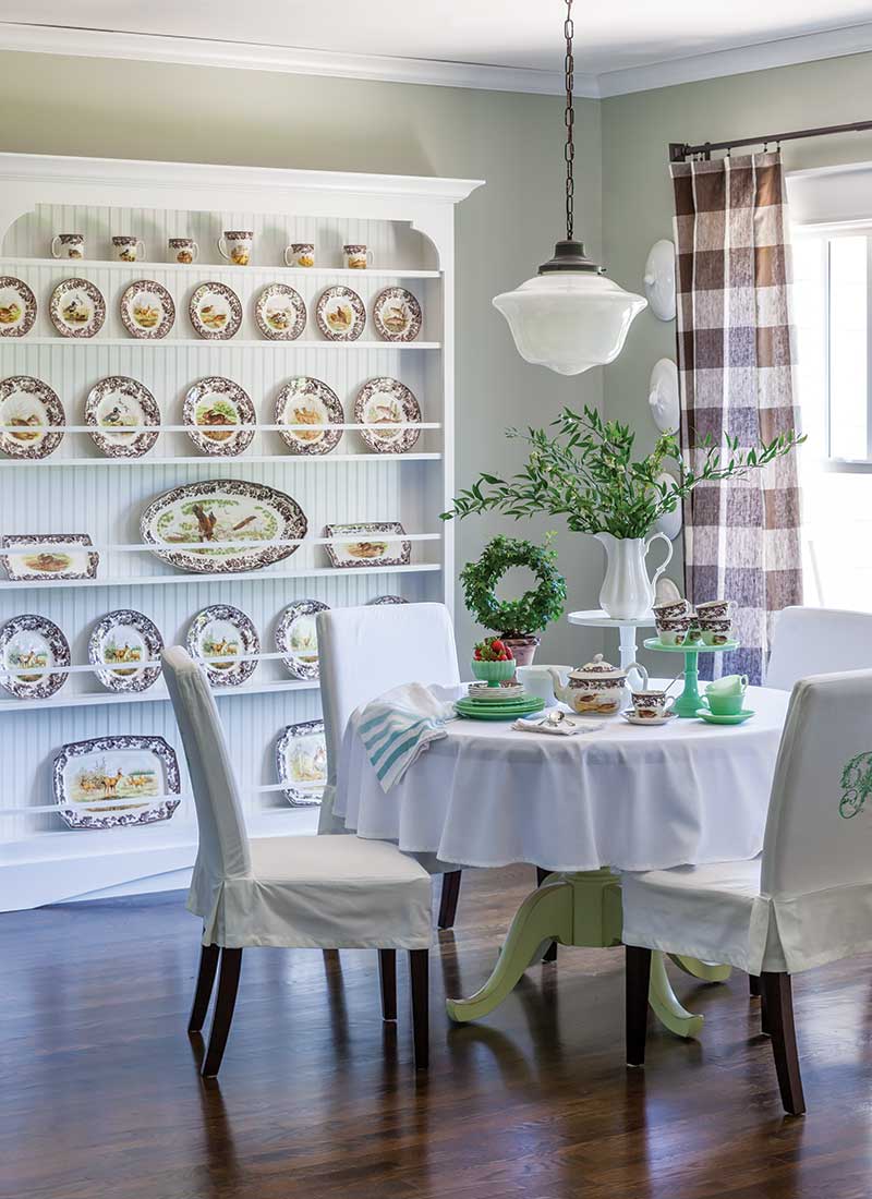 craftsman cottage dining room