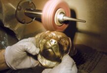 Step Up Your Curb Appeal with These Stylish Door Knockers Step Up Your Curb Appeal with These Stylish Door Knockers