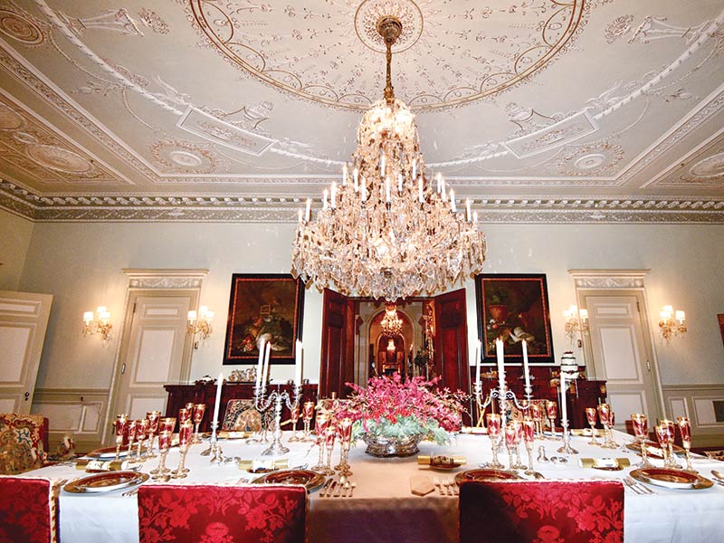 The dining room at Nemours Estate decorated for Christmas.