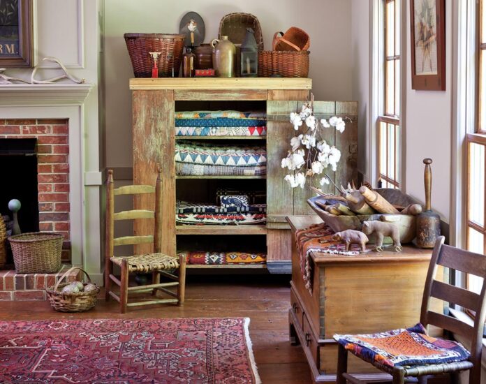 From comfy quilts to flickering candles, make the most of this cozy season with classic style sure to chase away winter’s chill.