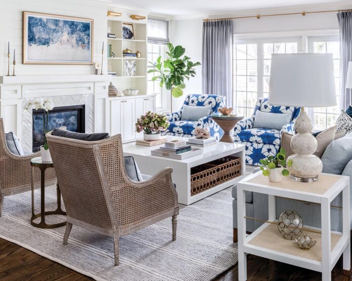 Dressed in coastal style, this Maryland cottage hits all the right notes.