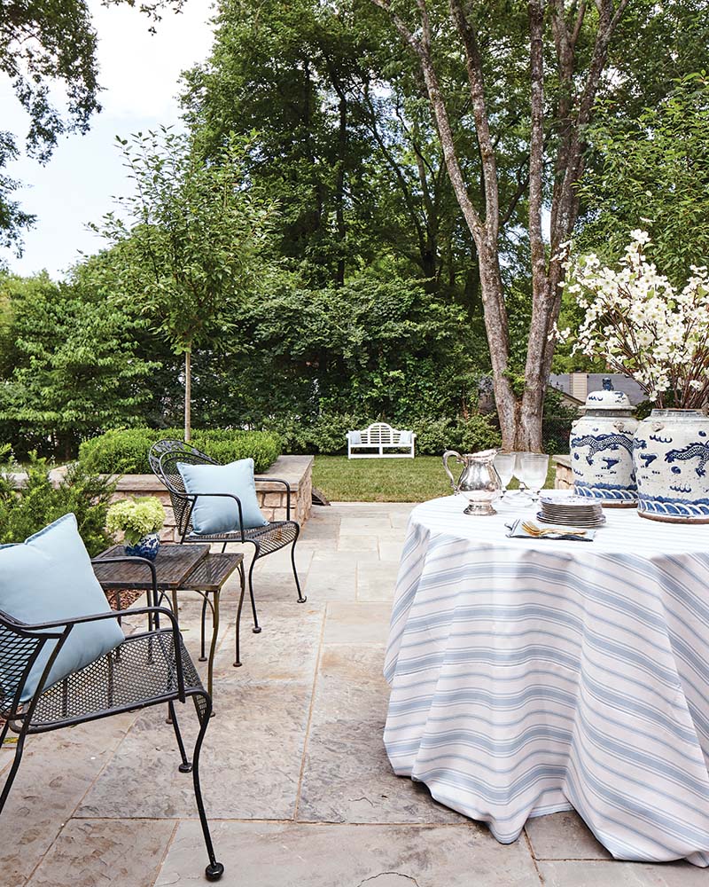 This designer’s home is an expert marriage of comforting charm and luxurious style.