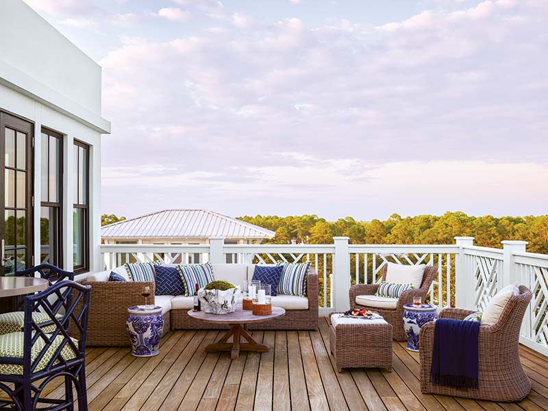 Every corner of this coastal sanctuary welcomes guests to kick back and enjoy a getaway they’re sure to remember.