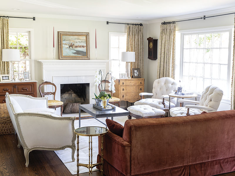 Combined with a French lineage on her mother’s side, the affinity for aged pieces leans European, as evidenced in the graceful lines and feminine details found in many of the home’s furnishings.