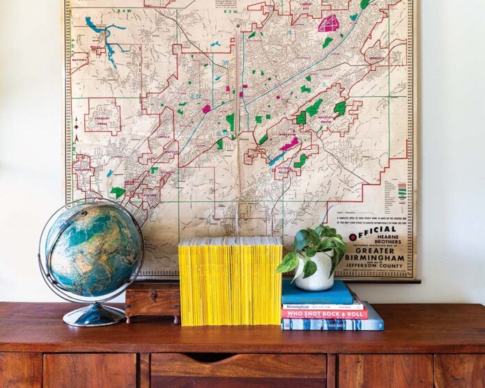 Whether it’s home sweet home or a beloved vacation spot, celebrate the places that inspire you with vintage maps and cartographic décor.