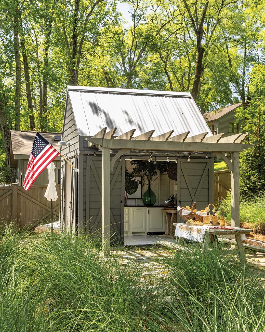 A potting shed was reimagined into an entertaining station fit for any and all outdoor gatherings.