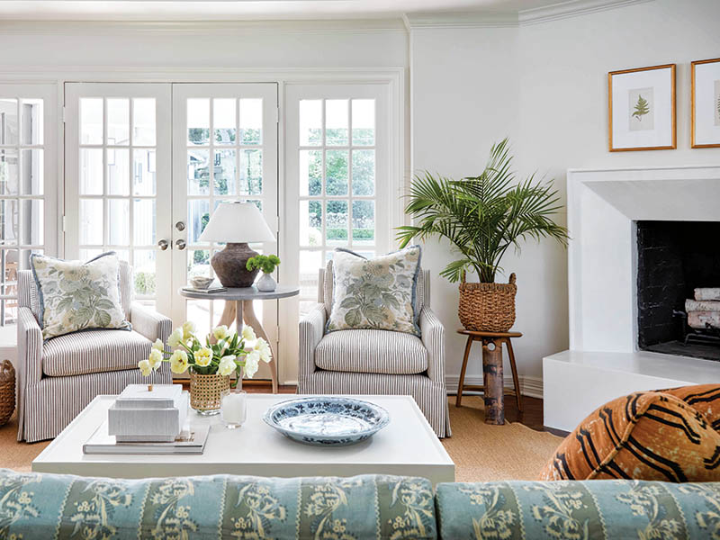 The only major renovation that was needed in the update, the fireplace in the living room received a significant facelift. Formerly covered in outdated black tile, it now boasts a sophisticated surround by Segreto Finishes.