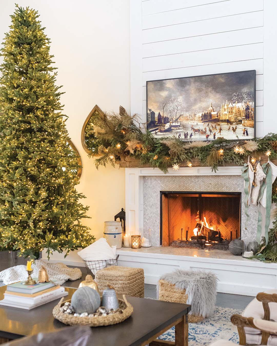 When it comes to picking out the family Christmas tree, often the focal point of any holiday display, homeowner Annette Thurmon prefers to choose her own live tree. She says the annual outing has become a beloved family tradition. “We always go and pick at least one live Christmas tree that we cut together. My daughter looks forward to it every year,” she says.