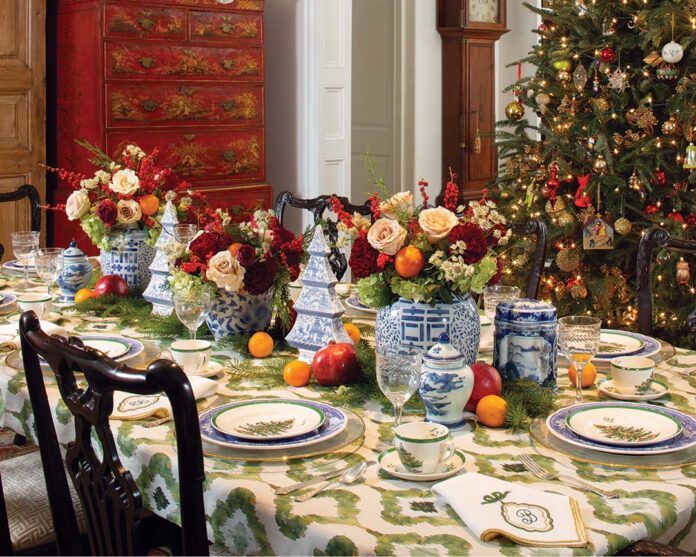 From classic chinoiserie to a vibrant citrus centerpiece, elevate your festive gatherings this year with a holiday tablescape that demonstrates the effect a fresh twist can have on a traditional display.