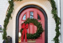 Wondrous Wreath Ideas to Spread Cheer Indoors & Out