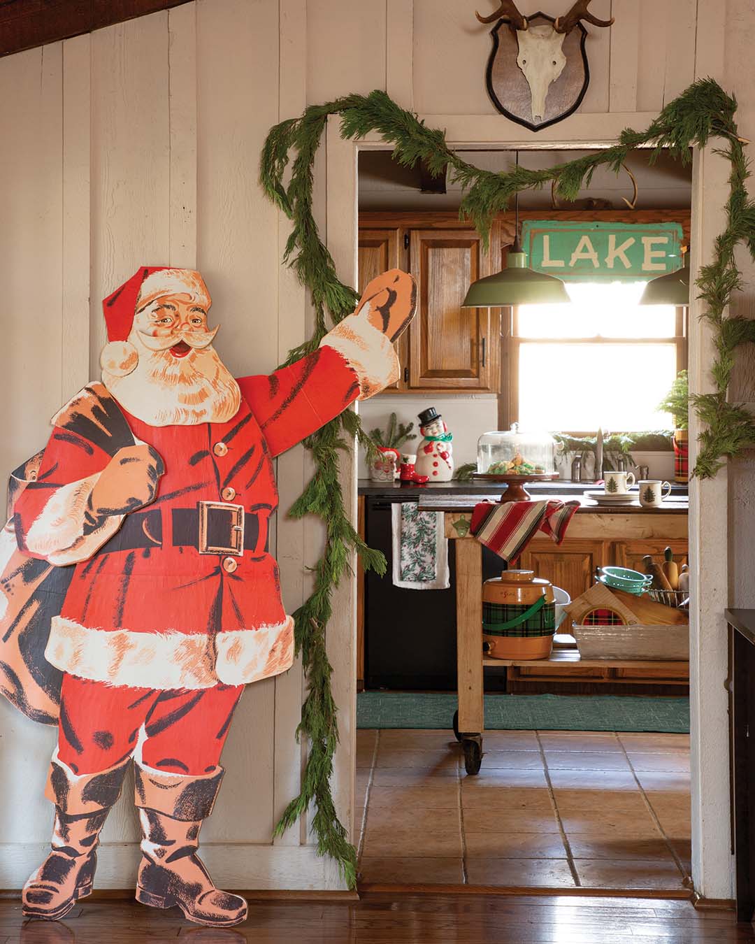 While sentimentality remains a year-round fixture, come Christmastime, it’s given a place of prominence. Found pieces make up fresh displays that herald notes of holidays past—all while setting the scene for new memories in the making. “I really love pulling out all of the vintage items,” Stacie notes.