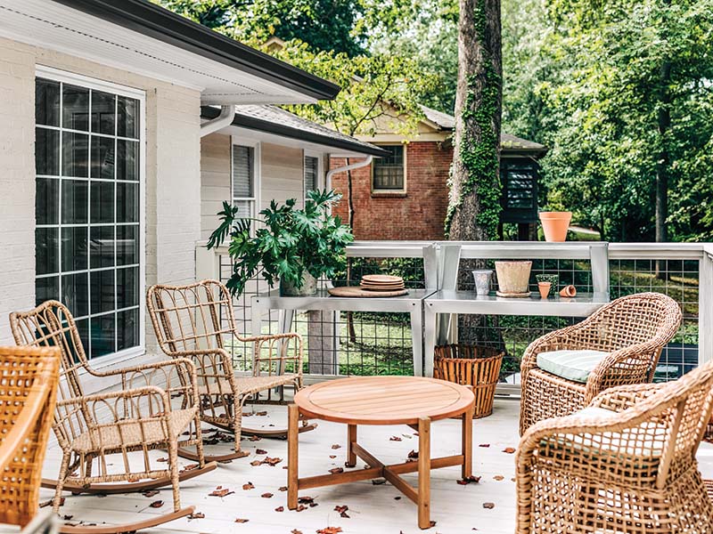 As the neighborhood is situated right by the Greenville Zoo, the Storeys can hear monkeys chattering in the morning and lions roaring at night, which is a fun addition to an outdoor dinner party.